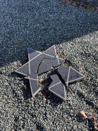 Jødisk gravlund i Trondheim vandalisert