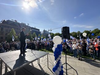 Over 1000 Israel-venner møtte fram foran Stortinget