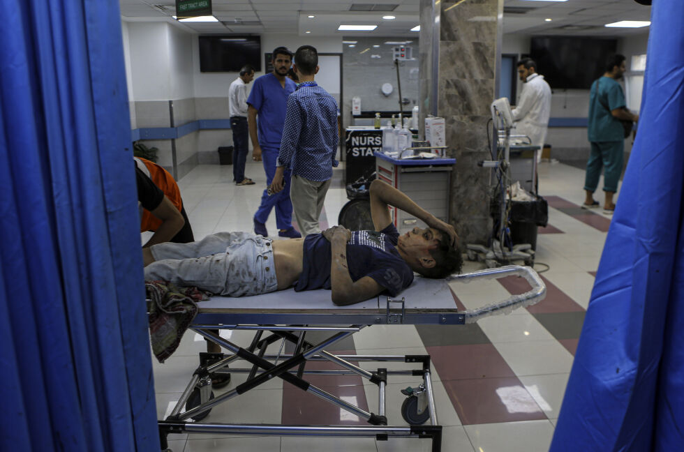 Palestinsk pasient på Shifa-sykehuset i Gaza tirsdag 17. oktober. Hamas bruker sykehusene i Gaza som baser og har anlagt tuneller under sykehusene.
 Foto: AP Photo/Abed Khaled, File/NTB.