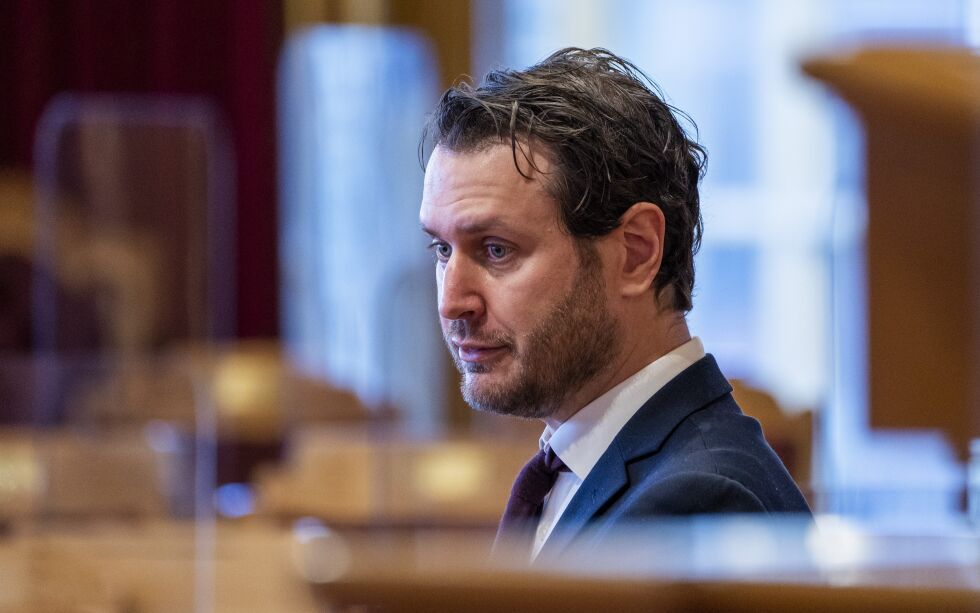 Helge André Njåstad (Frp) under en muntlig spørretime på Stortinget.
 Foto: Terje Pedersen / NTB