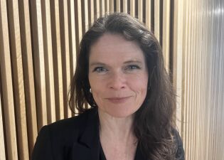 Hovedstaden med pastor Torp: Dr. Cecilie Hellestveit - krigsforskeren snakker om fred i Israel og Midtøsten