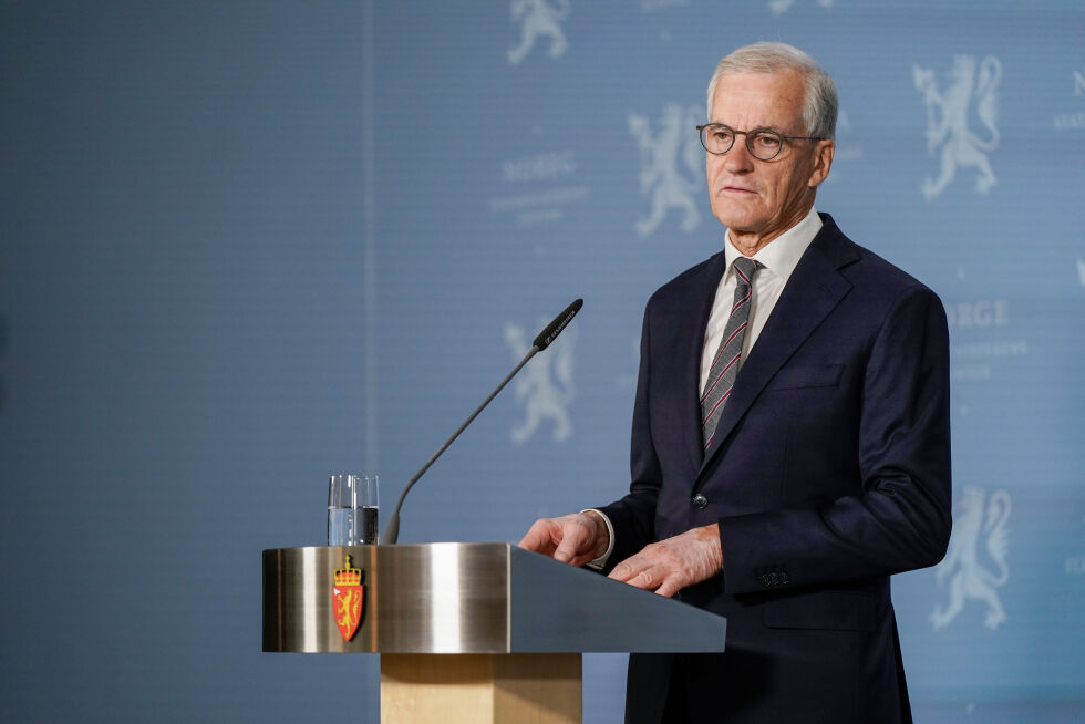 Statsminister Jonas Gahr Støre (Ap) på pressekonferansen fredag formiddag: – Norge vil støtte Natos mål om å bruke 5 prosent av bruttonasjonalprodukt (BNP) til forsvar.
 Foto: Håkon Mosvold Larsen / NTB