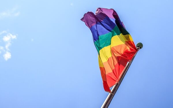 Kristen skole fjernet prideflagg