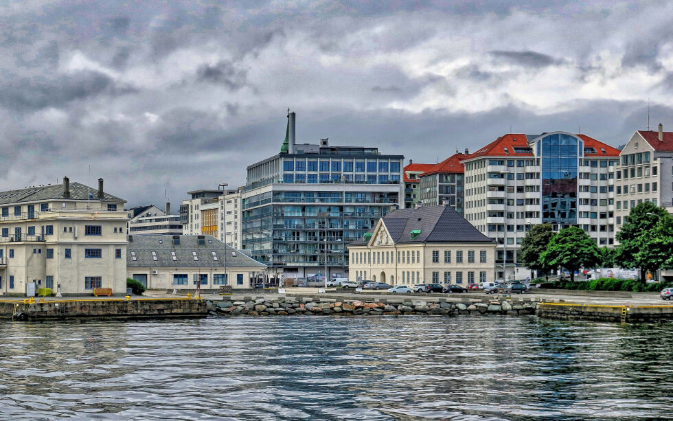 På Nordre Tollbodkai i Bergen er det planer om å bygge lekeplass til 27 millioner kroner.
 Foto: Odd Roar Aalborg, CC BY-SA 4.0 , via Wikimedia Commons