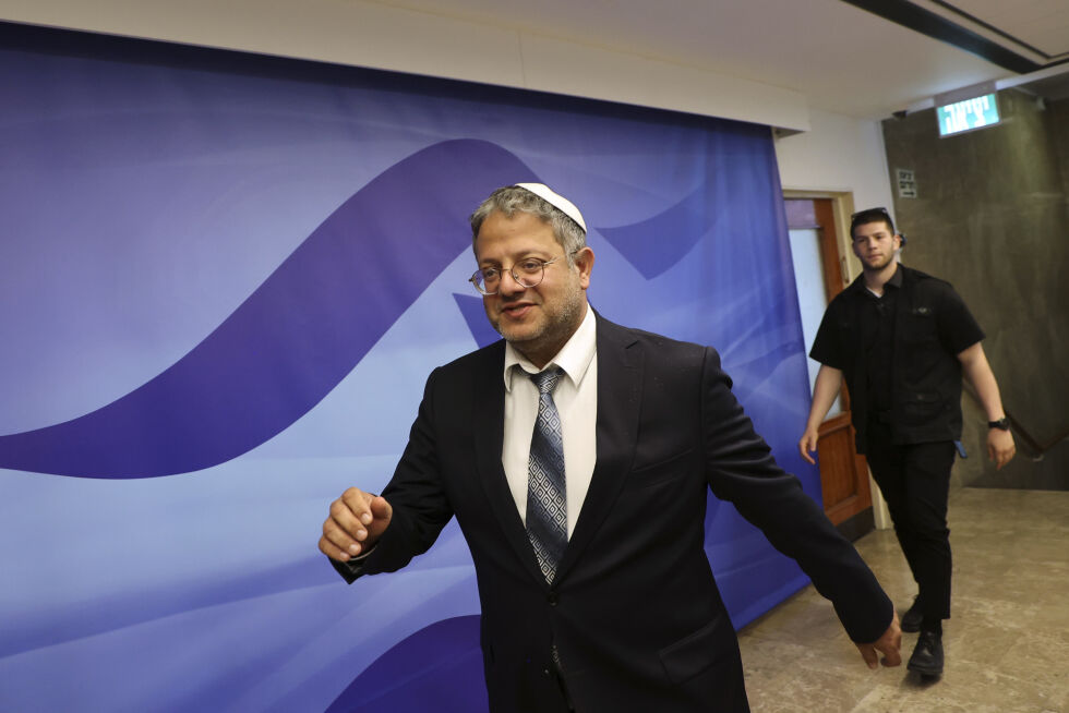 Itamar Ben-Gvir er tilbake i regjering etter å ha trukket seg i protest mot avtalen med Hamas.
 Foto: il Cohen-Magen/Pool Photo via AP, File/NTB