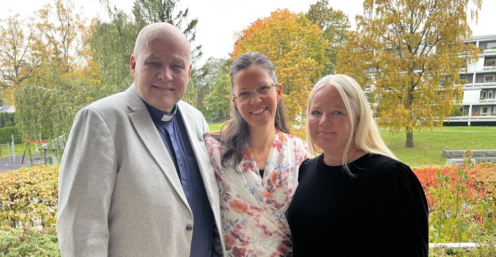 HOVEDSTADEN MED PASTOR TORP: Programledere Jan-Aage Torp (f.v.) og Aina Torp med Lillian Gran som er gjest i mandagens episode av programmet som sendes kl. 19.00 på Visjon Norge.
 Foto: Oslokirken