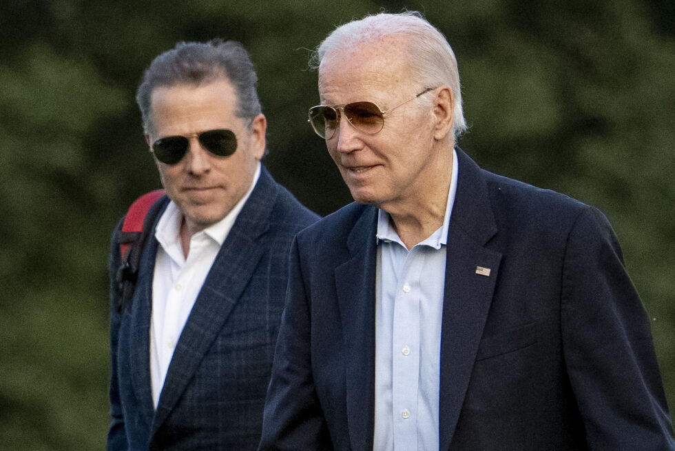 President Joe Biden, her avbildet med sønnen Hunter Biden j juli.
 Foto: Andrew Harnik / AP / NTB