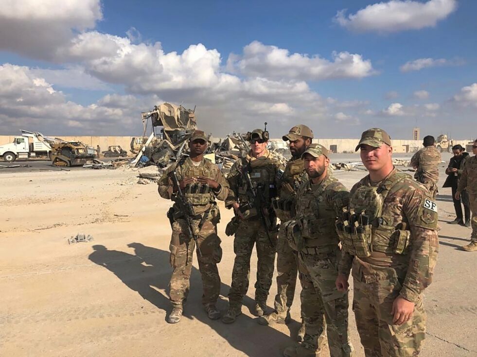USA har startet oppryddingsarbeidet etter angrepet mot den amerikanske basen Ain al-Asad i Irak. Nå melder offisielle kilder at det militære samarbeidet mellom USA og Irak er gjenopptatt.
 Foto: Qassim Abdul-zahra/NTB Scanpix